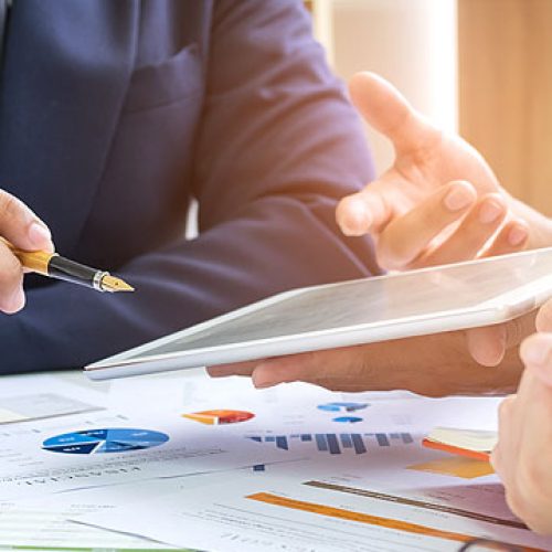 How to Effectively Manage Underperformers in the Workplace